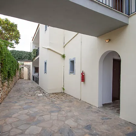 Koukias Village Hotel Troulos