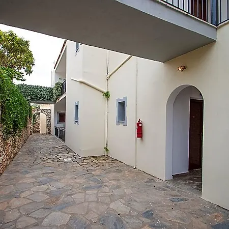 酒店 Koukias Village