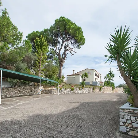 Koukias Village 酒店